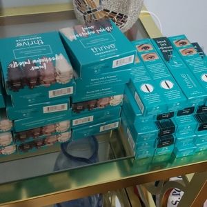 Brand New Mascara & eye pallets ( 28/25)